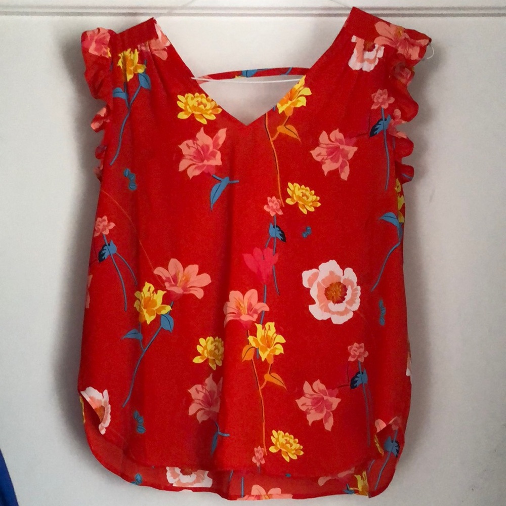 Floral Red Sleeveless Blouse